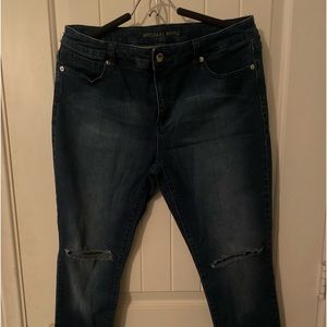 Micheal Kors jeans distressed